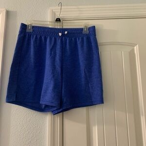 Lot of 6 pieces. Girls bottoms. Size 14/16 juniors.